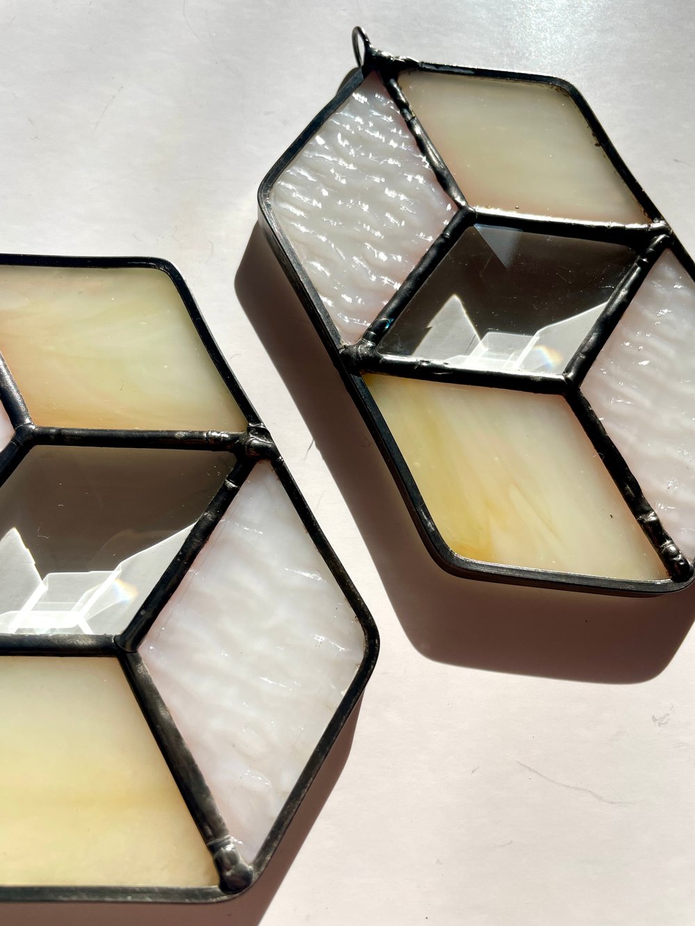 Image of Geo Bevel White, Lead Free