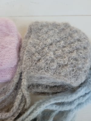 Image of $24 RTS BONNETS