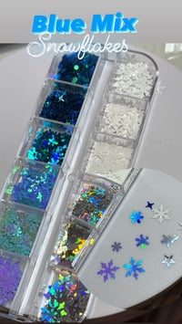 Image 2 of SNOWFLAKE BOX 