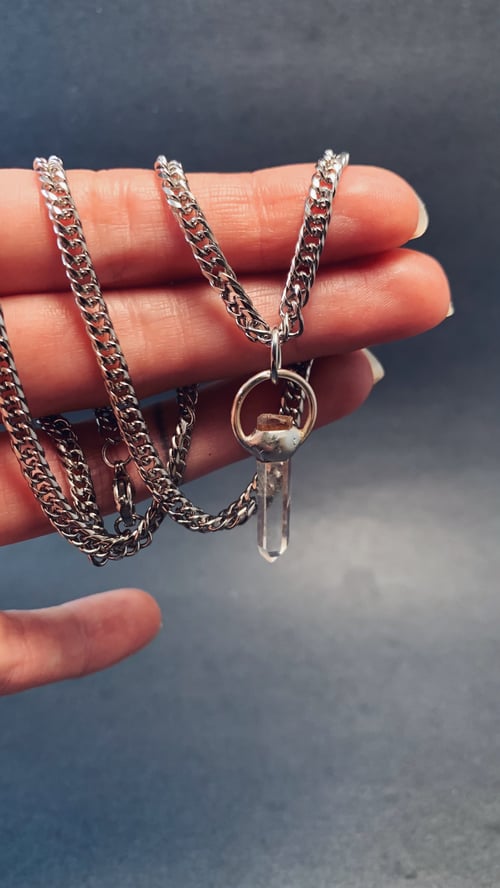 Image of Columbian Clear Quartz Flat Silver Chain Necklace