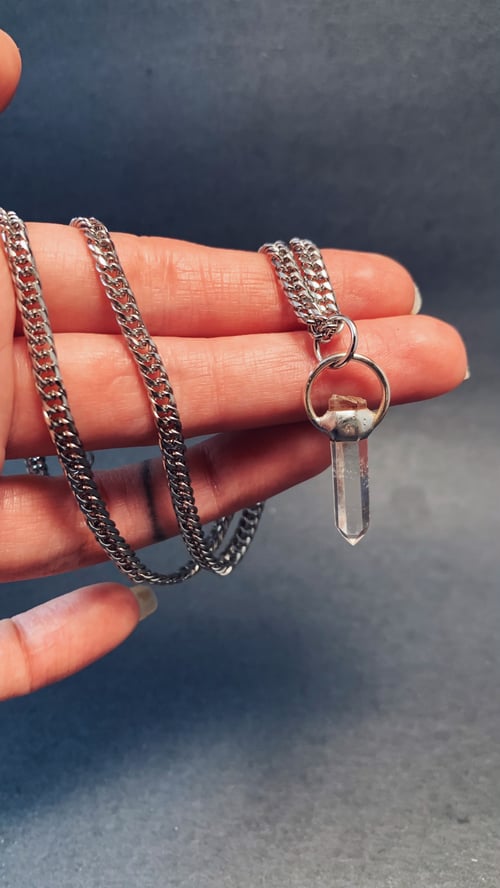 Image of Columbian Clear Quartz Flat Silver Chain Necklace