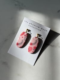 Image 3 of The 'Kiley Claire' in Dove & Floral Dangles