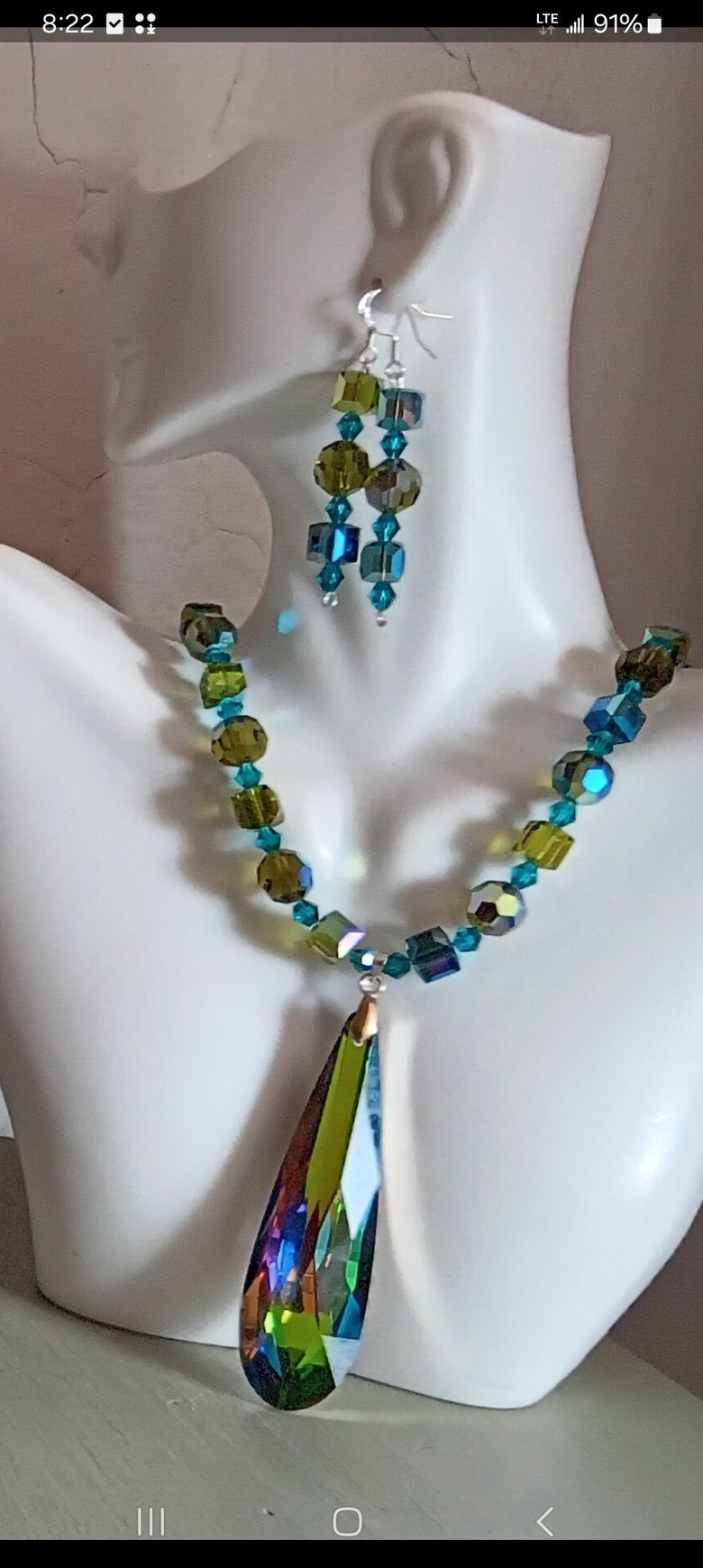 Image of BLUEISH GREEN TEARDROP CRYSTAL NECKLACE AND EARRING SET