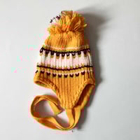 Image 1 of Bonnet laine orange blanc 12/18 mois stock neuf années 70