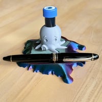 Image 2 of Ink Splatter Pen Rest for Inktopus
