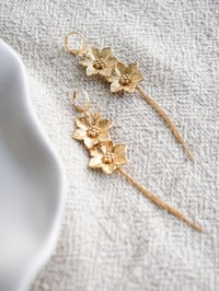 Image 5 of Grandes Boucles d'Oreilles NIRISSE