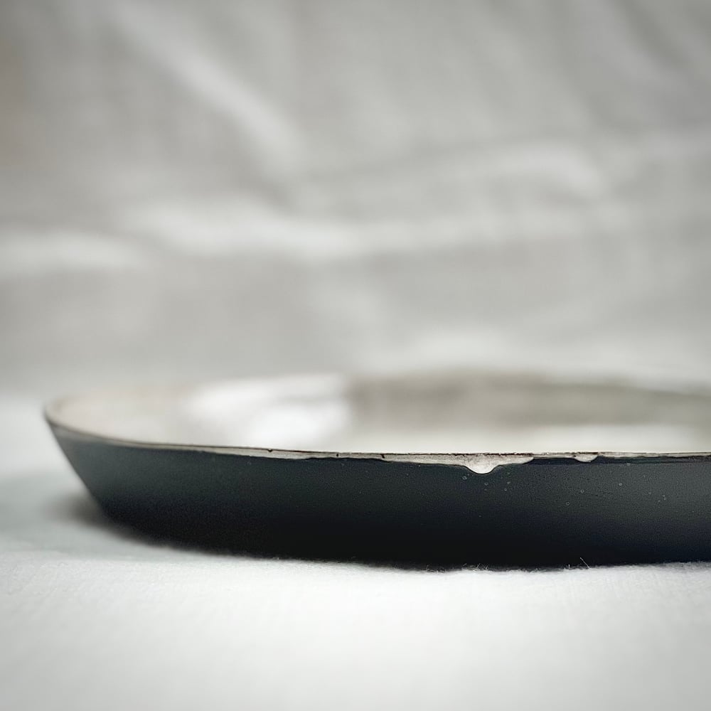 Image of Black Clay Speckled Dinner Plate