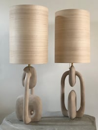 Image 2 of handshaped concrete tablelamps (set of 2) beige