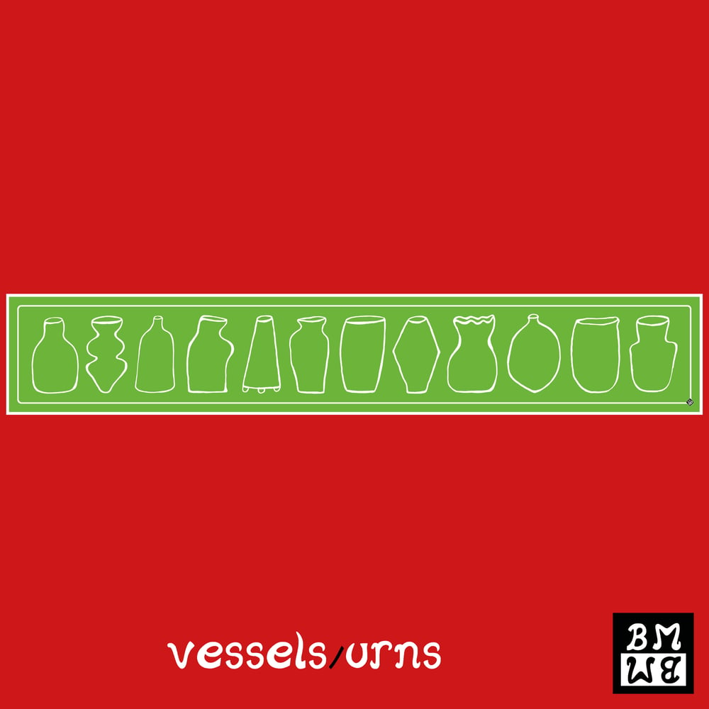 Image of vessels/urns green 1