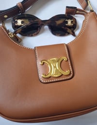Image 5 of Oval Triomphe sunglasses 