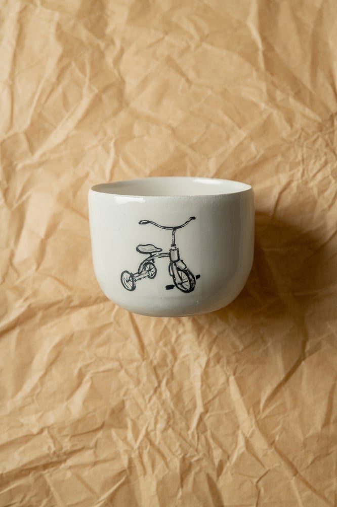 Image of cup-tricycle