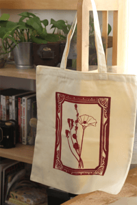 Image of hiking bouquet tote