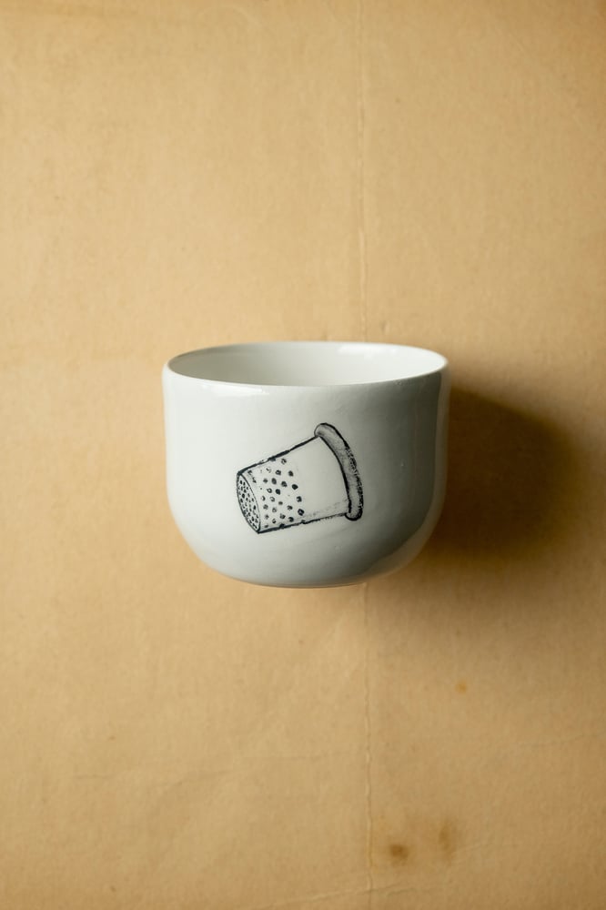 Image of cup-thimble