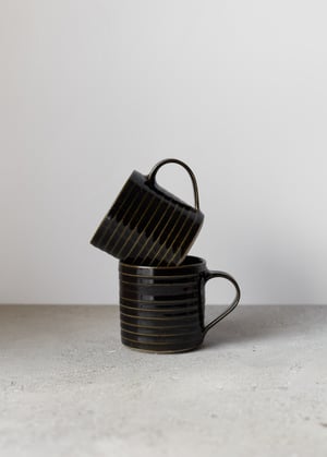 Image of Ribbed mug in Nori