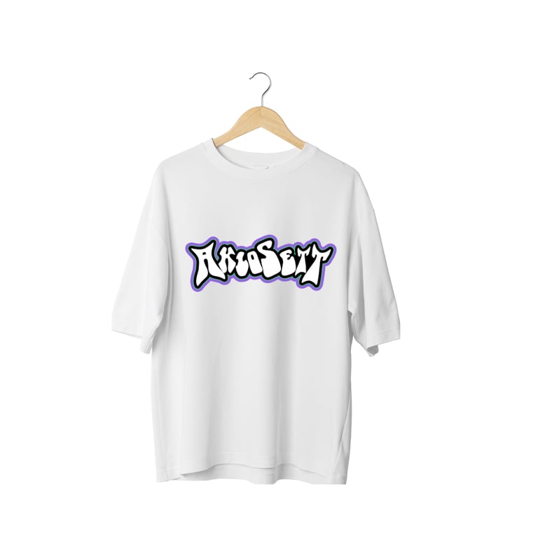 AKLOSETT TEE- WHITE