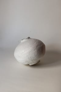 Image 5 of moon jar | round vase