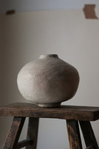 Image 3 of moon jar | round vase