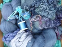 Image 1 of Spin kit for art yarn, blue