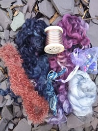 Image 3 of Spin kit for art yarn, merryweather