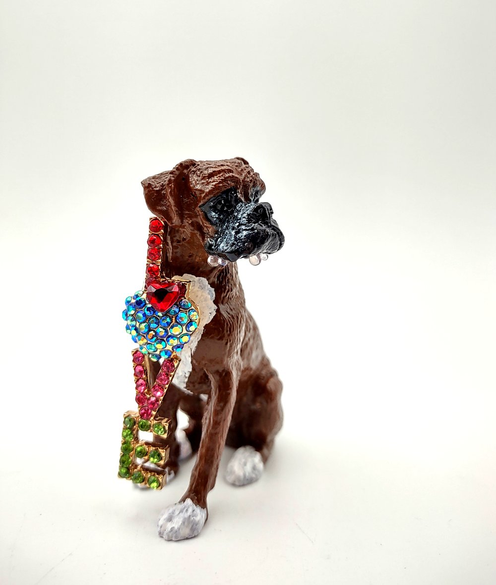 Boxer Love Figure Red