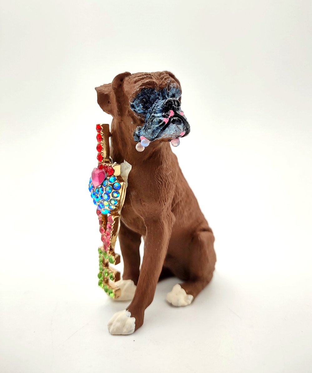 Boxer Love Figure Red & Pink