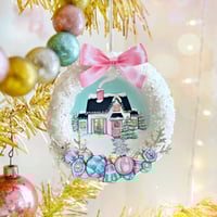 Holiday Hideaway wreath ornament 