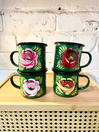 Green Enamel Mug With Traditional Canal Roses