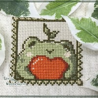 Cute Heart Frog Cross Stitch Pattern