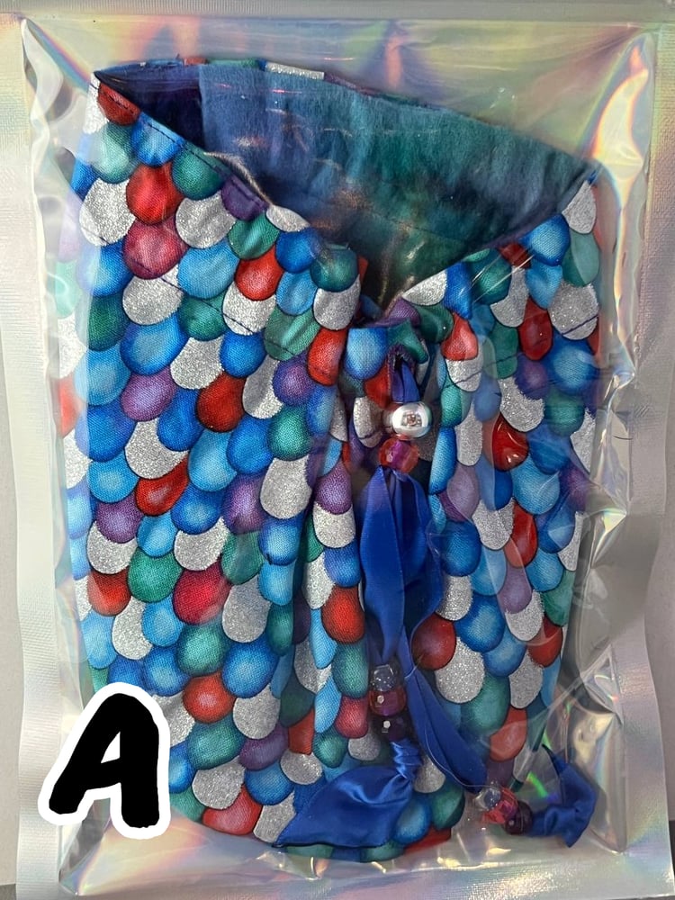 Image of Dice Bag - Rainbow Fish Scales