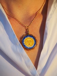 Image 3 of moody sun - vintage pendant