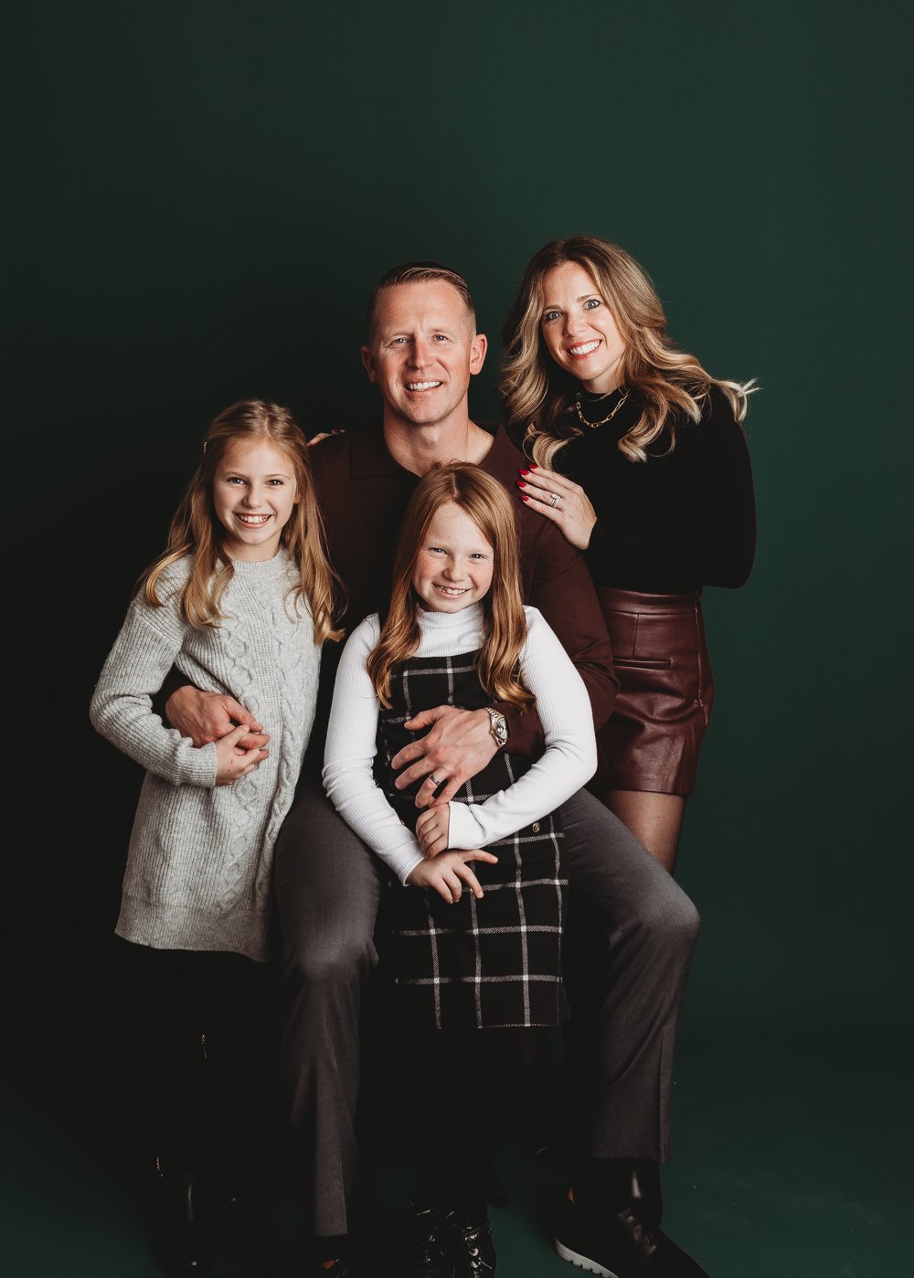 Image of November 30, 2024 Family Holiday Mini Sessions