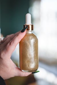 Image 4 of Herbal Shimmer Body Oils