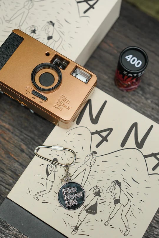 Nana 35mm Film Point and Shoot Reusable Camera Limited Bundle Nana 35mm Film Point and Shoot Reusable Camera Limited Bundle