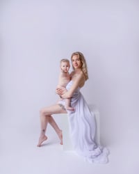 Image 1 of CHILDREN, FAMILY,  MOTHERHOOD & PORTRAIT - BLACK FRIDAY OFFER