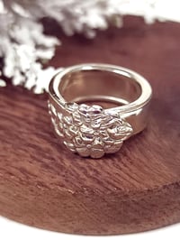 Image 4 of Moss Rose Pattern 1949 Spoon Ring