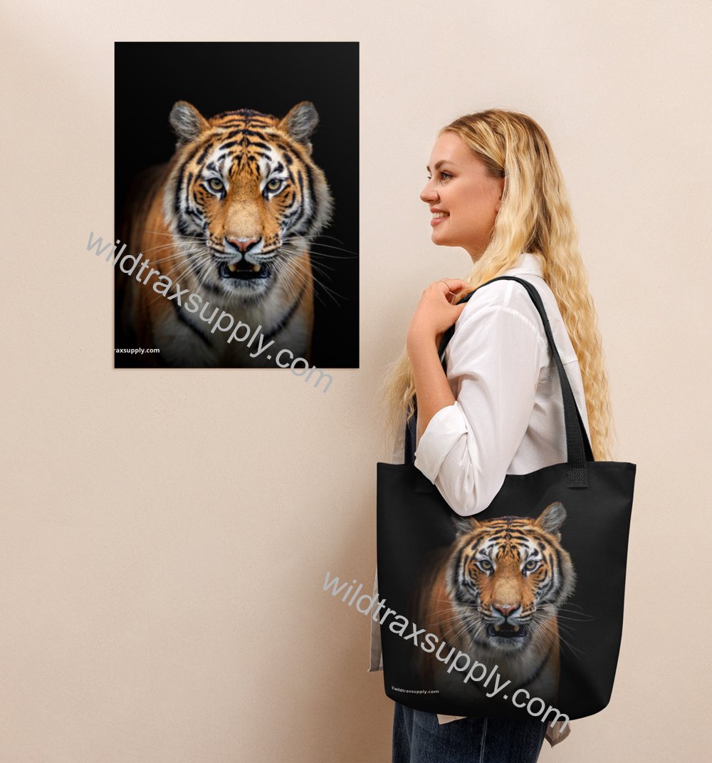 Tiger 15" x 15" tote bag