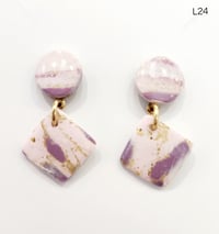 Lilac L24