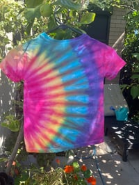 Image 2 of Rainbow kids size 4 tee 