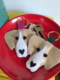 Image 2 of Beagle Dog Keyring 