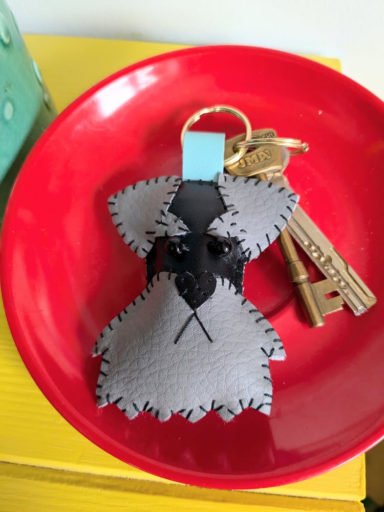 Image of Schnauzer Dog Keyring