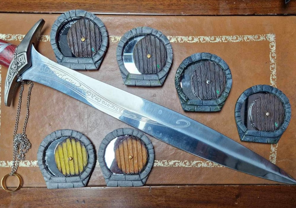 Hand made Hobbit door mini mirror THE LORD OF THE RINGS