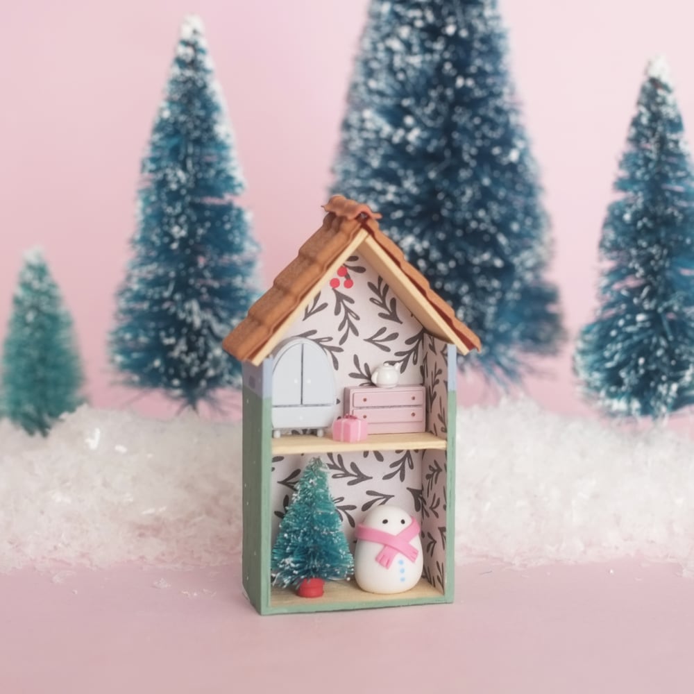 Christmas mini house