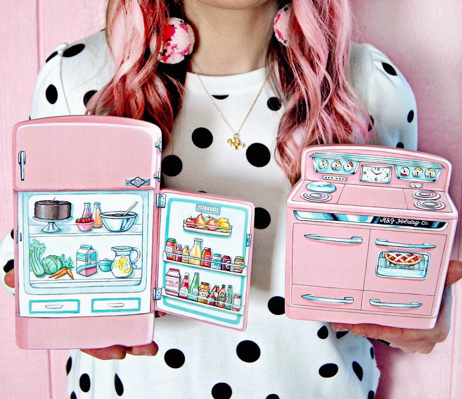 Image of Pink Vintage Stove & Fridge plaques (your choice)