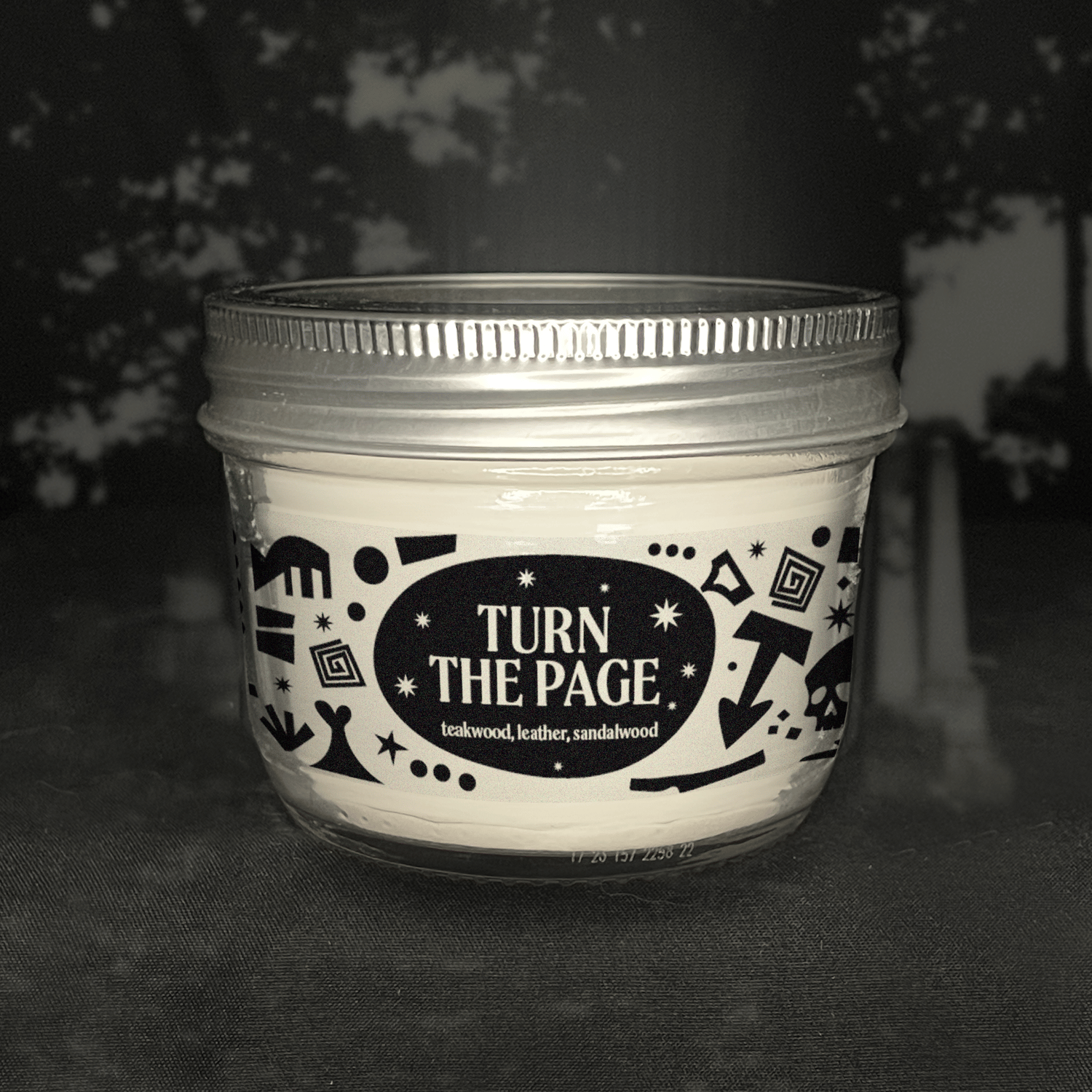 Turn The Page - 8 oz Scented Candle