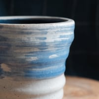 Image 4 of big wave mug 01