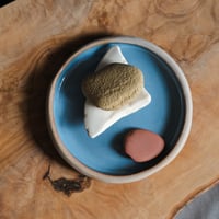 Image 4 of trinket dish 07