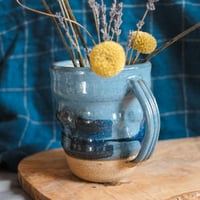 Image 1 of big wave mug 02