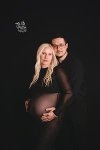 Image 4 of Mini Maternity Session