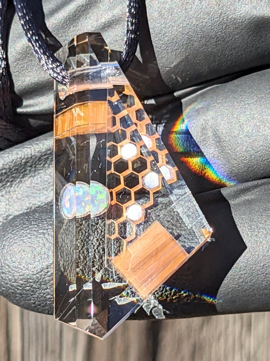 Image of Honey Refractor Pendant 