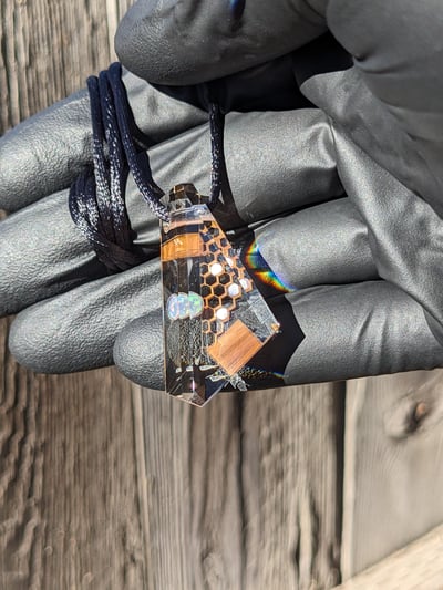 Image of Honey Refractor Pendant 